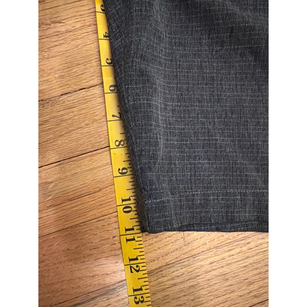 Travis Mathew Beck Mens Golf Shorts Dark Grey Heathered Size 38 Performance - Picture 7 of 7